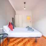 Rent a room of 103 m² in Lisboa