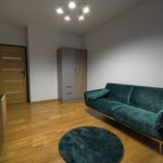 Wynajmij 4 sypialnię apartament z 87 m² w Kielce