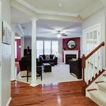 Rent 5 bedroom house of 370 m² in Woodbridge