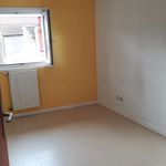 Rent 3 bedroom apartment of 64 m² in Langeac
