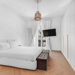 Rent 3 bedroom apartment of 170 m² in Milano