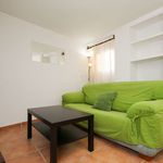 Rent a room of 70 m² in Granada