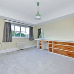 Rent 8 bedroom house in Bourne End