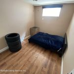 Rent 1 bedroom apartment of 148 m² in Staten Island