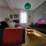 Affitto 3 camera appartamento di 91 m² in Modena
