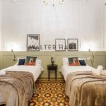 Rent 4 bedroom apartment of 250 m² in Barcelona