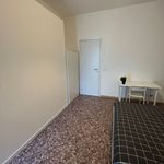 Affitto 8 camera appartamento in Bari