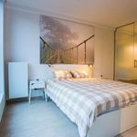 Huur 1 slaapkamer appartement van 65 m² in Brussel