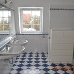 Miete 6 Schlafzimmer haus von 238 m² in Klosterneuburg
