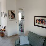 Rent 3 bedroom house of 60 m² in Numana
