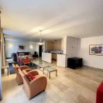 Huur 3 slaapkamer appartement van 139 m² in Brussel