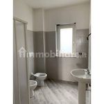 Affitto 4 camera appartamento di 65 m² in Lamezia Terme