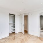 Rent 2 bedroom apartment of 100 m² in Washington