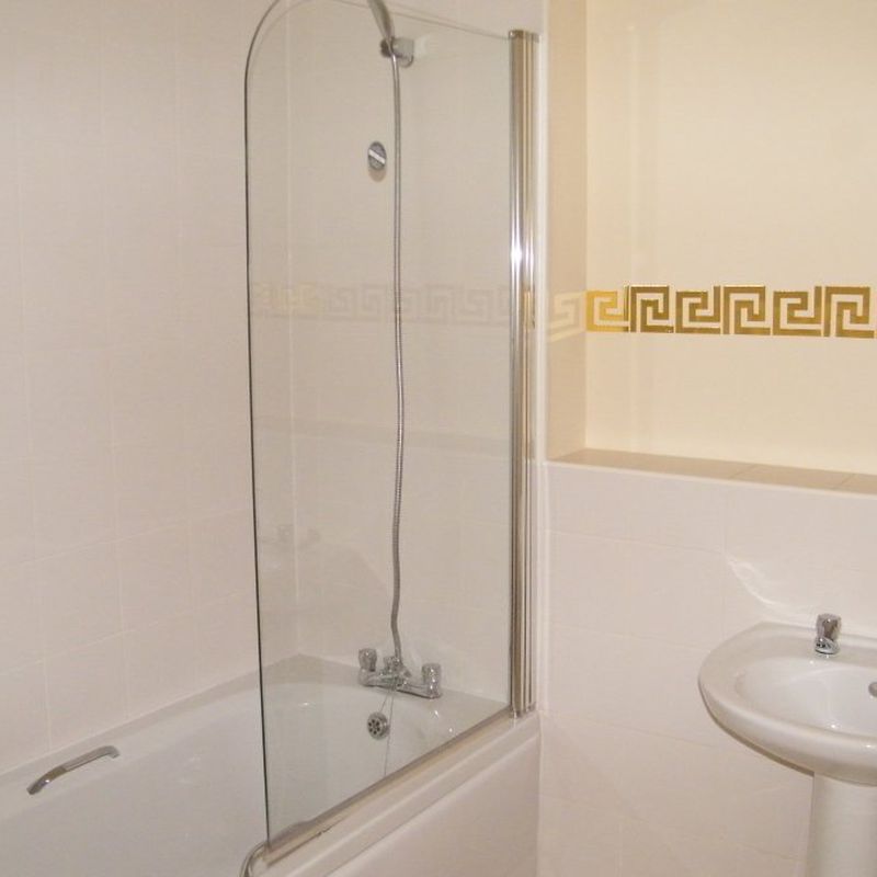 1 bedroom property to let in Stourbridge, West Midlands - £625 pcm Lye