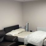 Rent a room of 21 m² in Hayes