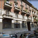 Rent 6 bedroom apartment of 210 m² in Milan