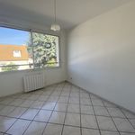 Rent 1 bedroom apartment of 14 m² in Villebon-sur-Yvette