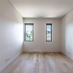 Alugar 2 quarto apartamento de 133 m² em Estoril