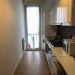 Affitto 3 camera appartamento di 90 m² in Bergamo