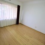 Rent 5 bedroom apartment of 422 m² in Gauteng