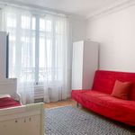 Rent 2 bedroom apartment of 57 m² in Neuilly-sur-Seine