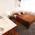 Rent 6 bedroom apartment in Venice