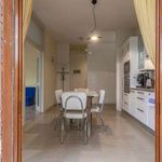 Rent 6 bedroom apartment of 100 m² in Rimini