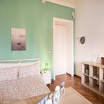 Rent a room of 186 m² in Torino