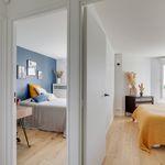 Rent 2 bedroom apartment of 69 m² in Courbevoie
