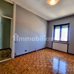 Affitto 4 camera appartamento di 125 m² in Alessandria