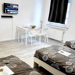 Miete 4 Schlafzimmer wohnung von 100 m² in Solingen