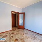 Affitto 5 camera appartamento di 133 m² in Palermo