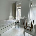 Rent 5 bedroom house of 258 m² in Valenciennes