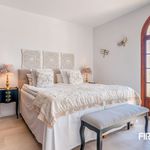 Rent 5 bedroom house of 373 m² in Calvià
