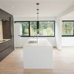 Maison de 900 m² avec 4 chambre(s) en location à Zaventem