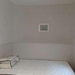 Rent a room of 140 m² in Zaragoza