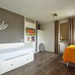 Rent 4 bedroom house of 146 m² in Blixembosch-Oost