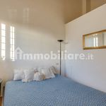 Affitto 4 camera appartamento di 130 m² in Fiesole