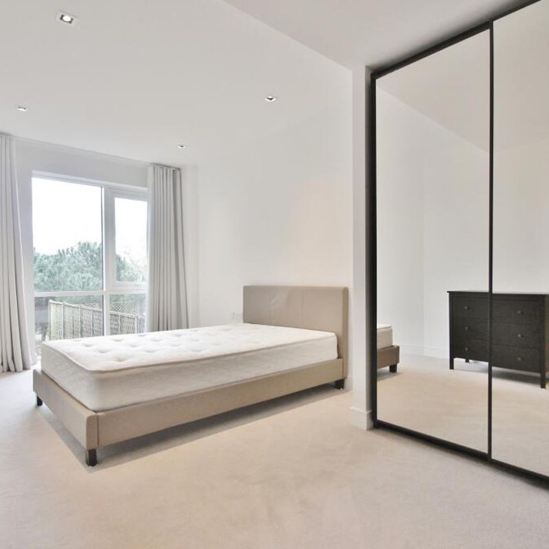 Apartment for rent in Brentford Strand on the Green