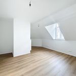 Rent 2 bedroom house of 112 m² in Ixelles