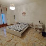 Rent 3 bedroom house of 140 m² in Gaggi