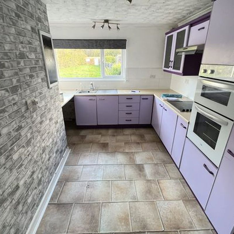 Property to rent in Cwmferries Road, Tycroes, Ammanford SA18