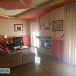 Affitto 1 camera appartamento di 150 m² in Potenza
