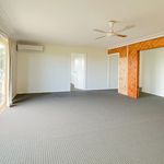 Rent 5 bedroom house in Coffs Harbour