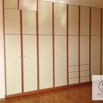 Rent a room of 250 m² in Gerakas