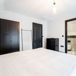 Rent 3 bedroom apartment in England