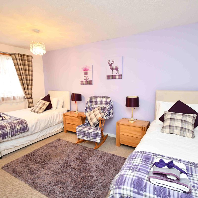 2 Bedroom End of Terrace to Rent at Highland, Inverness, Inverness-Millburn, England Raigmore
