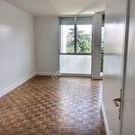 Rent 4 bedroom apartment of 1 m² in Suresnes