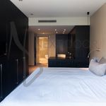 Rent 4 bedroom apartment of 200 m² in Barcelona