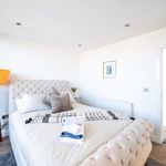 Rent 2 bedroom flat of 500 m² in Barnsley